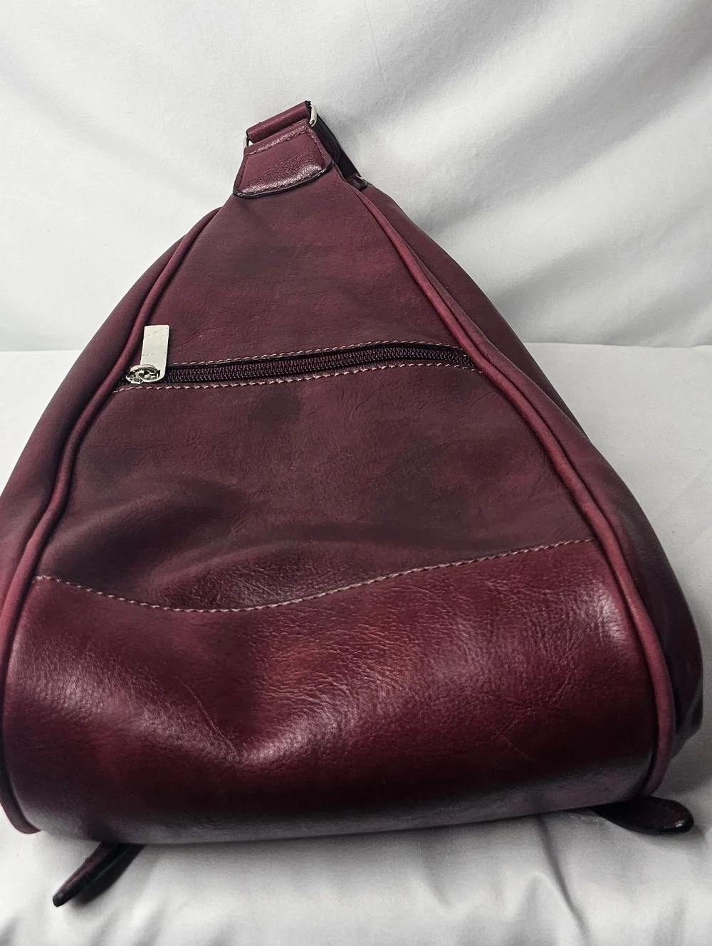 Rina Rich Burgundy Leather Teardrop Sling Backpack Convertible Zipper Strap Bag